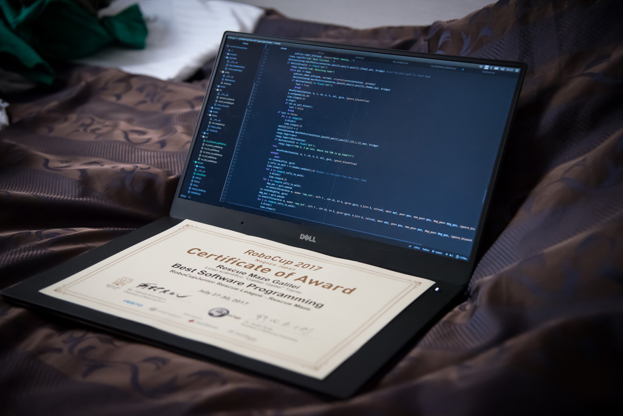 Award for Best Software, on top of my now retired XPS 9560.